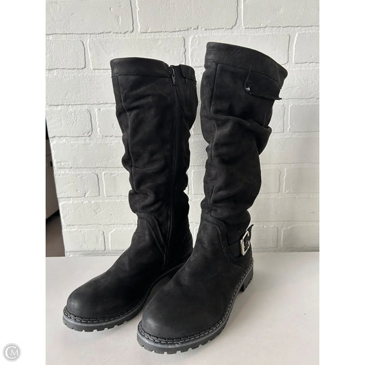 Boots Knee Flats By Cmb In Black, Size: 7