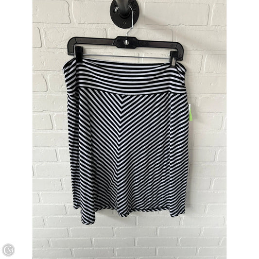 Skirt Mini & Short By Faded Glory In Black & White, Size: 14