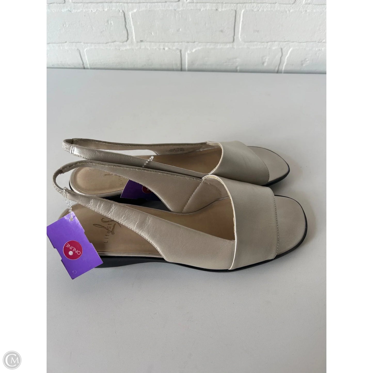 Sandals Flats By Life Stride In Cream, Size: 11