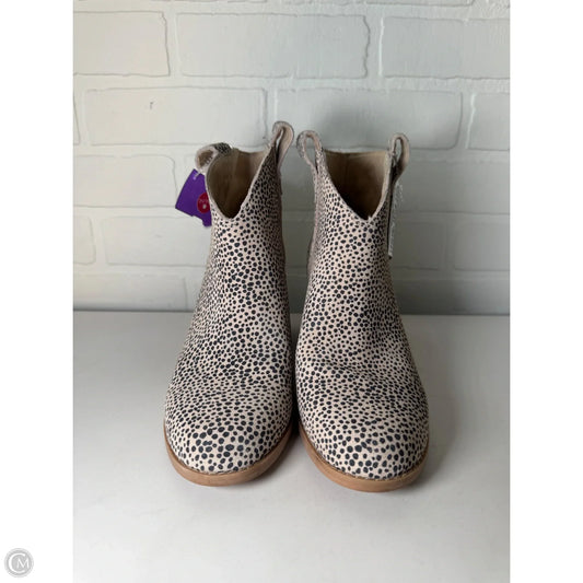 Boots Ankle Heels By Toms In Leopard Print, Size: 7.5