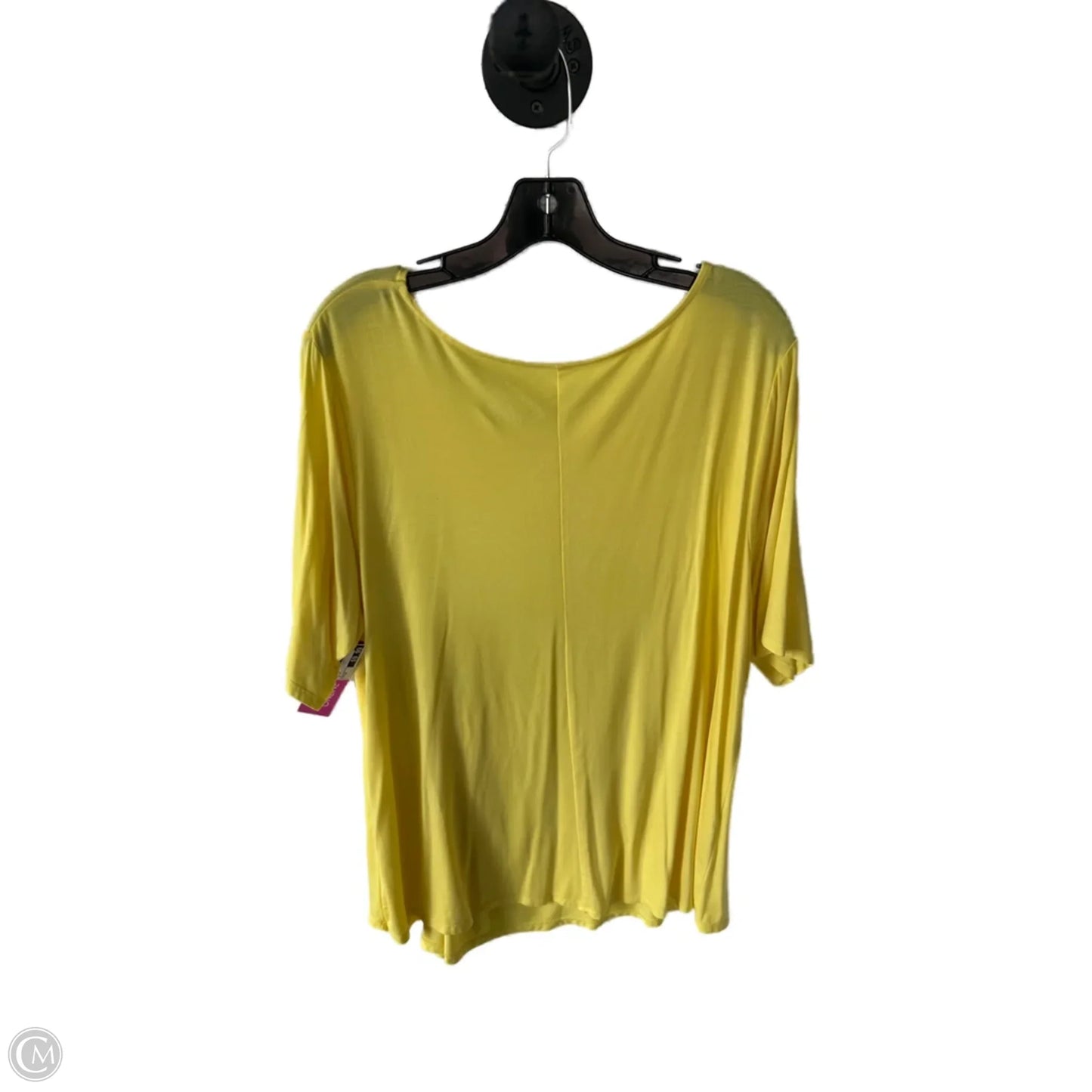 Top Short Sleeve By Investments In Yellow, Size: 1x