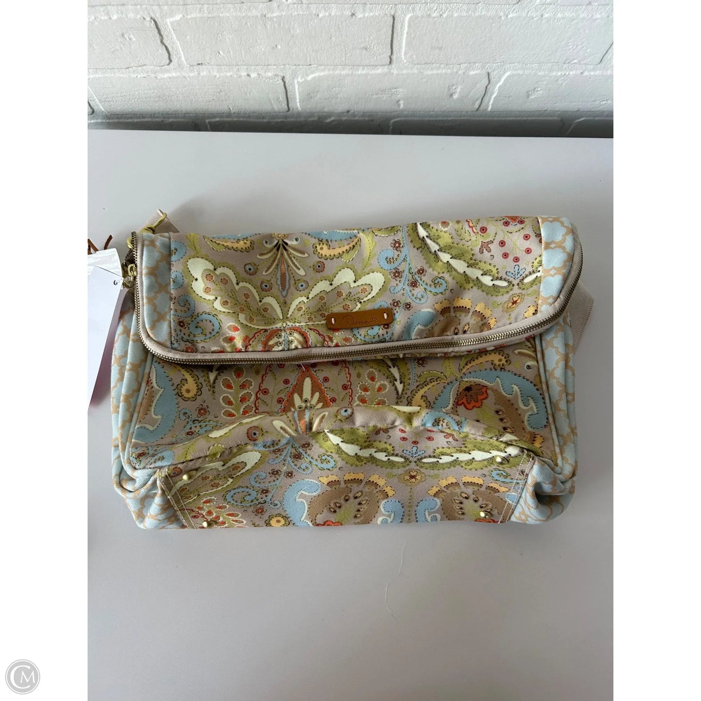 Tote By Clothes Mentor, Size: Medium