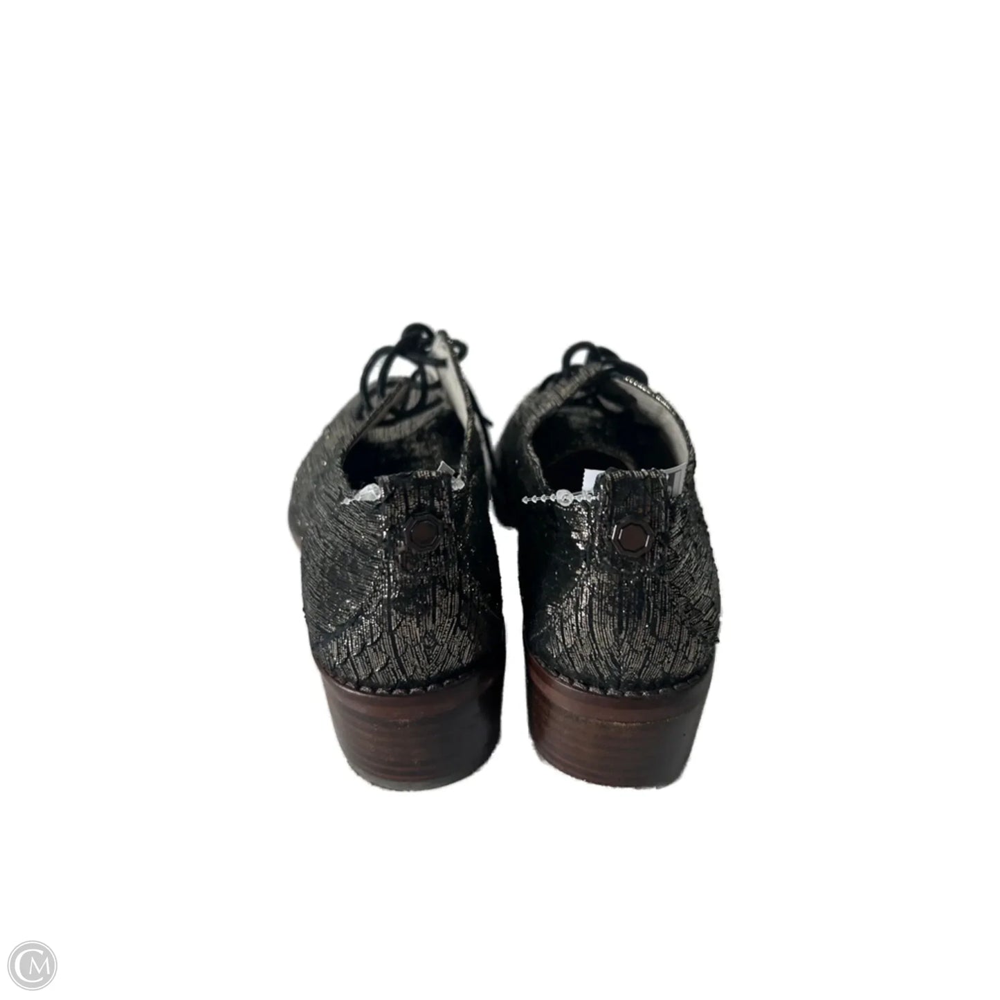 Shoes Flats By Louise Et Cie In Black & Silver, Size: 7