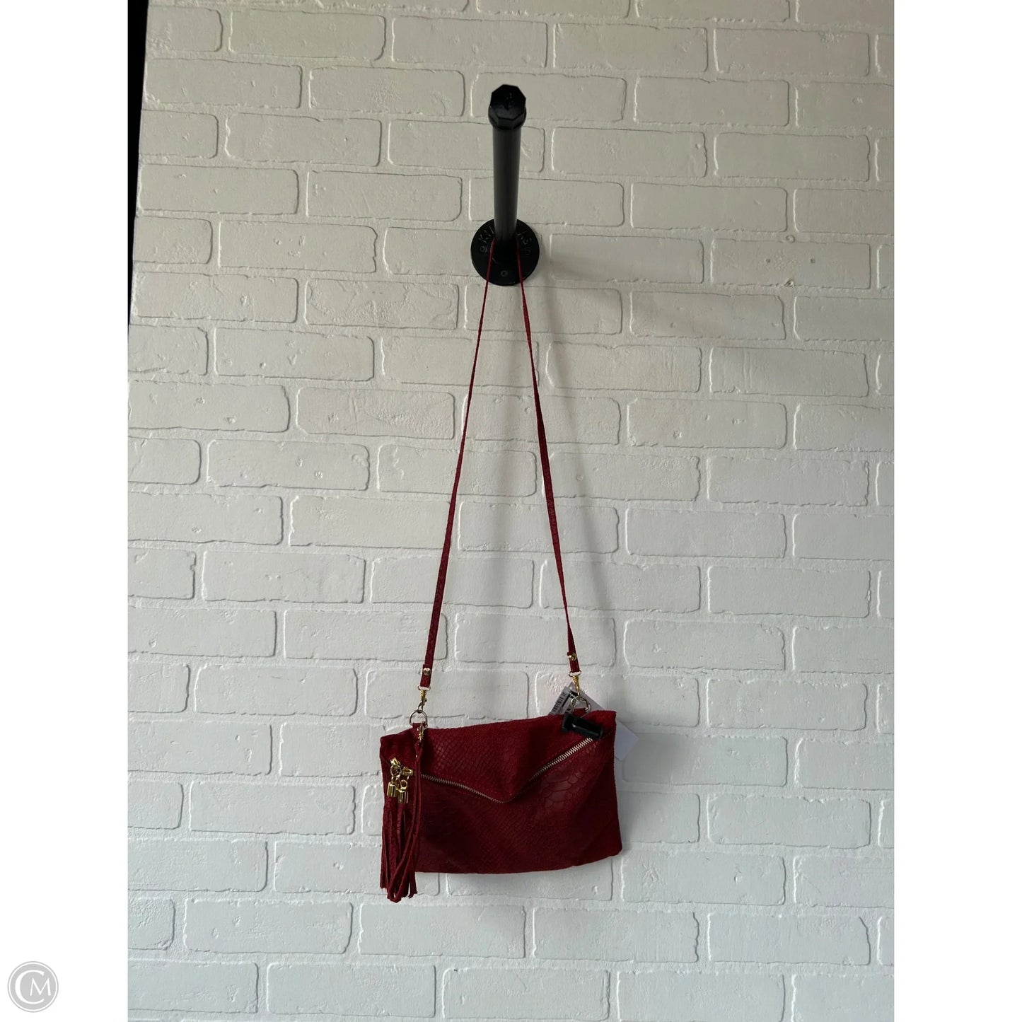 Crossbody Leather By Clothes Mentor, Size: Small
