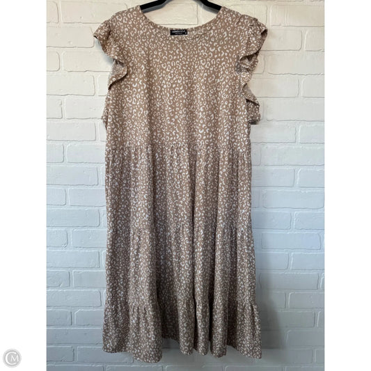 Top Short Sleeve By Heimish Usa In Tan & White, Size: 3x