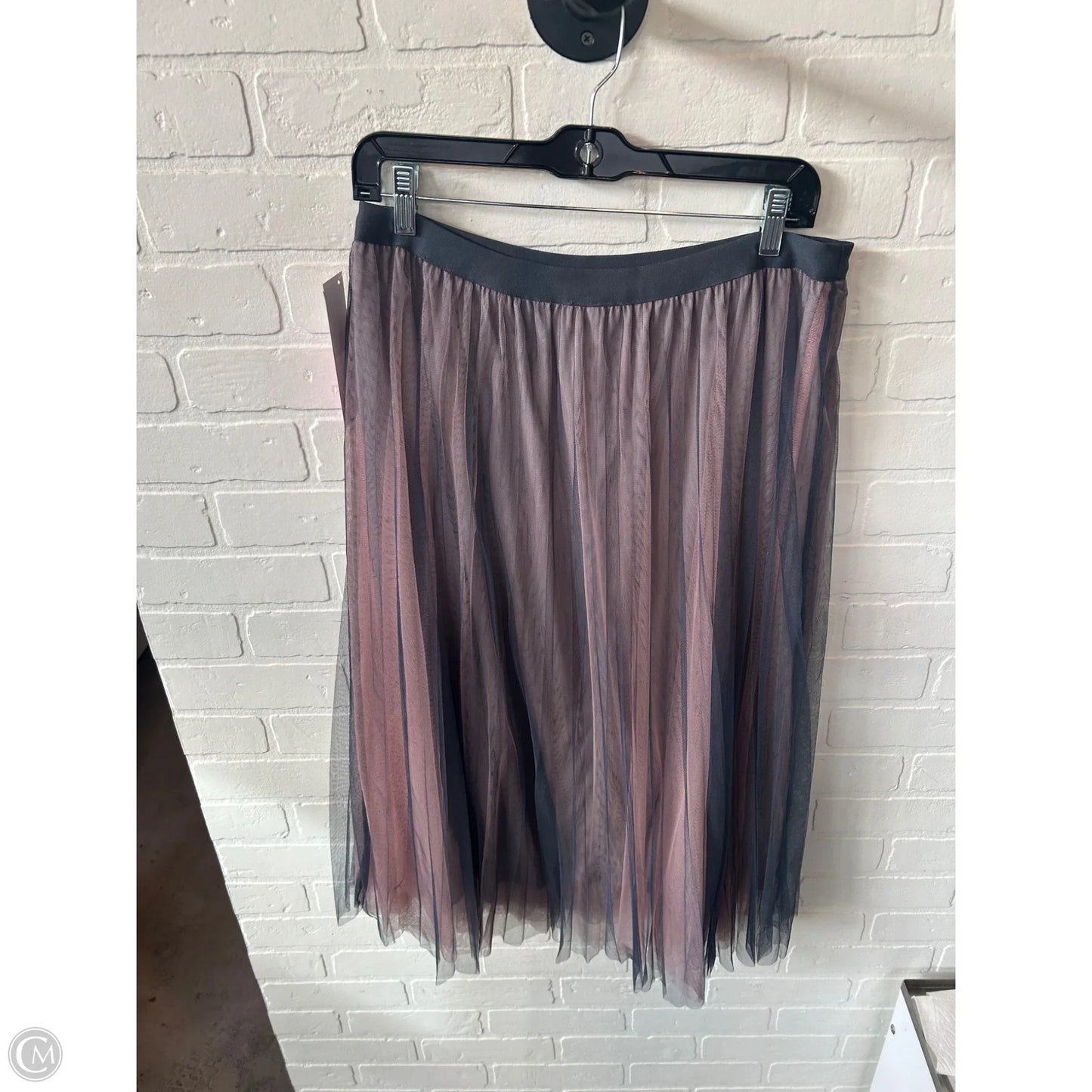 Skirt Midi By Hem & Thread In Grey & Pink, Size: 12