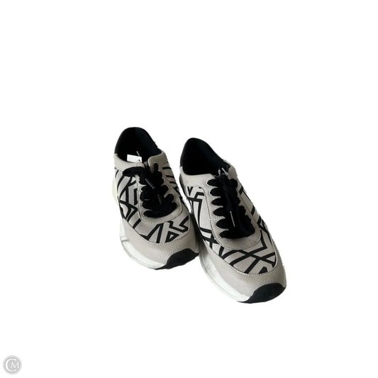 Shoes Designer By Karl Lagerfeld In Black & White, Size: 8.5