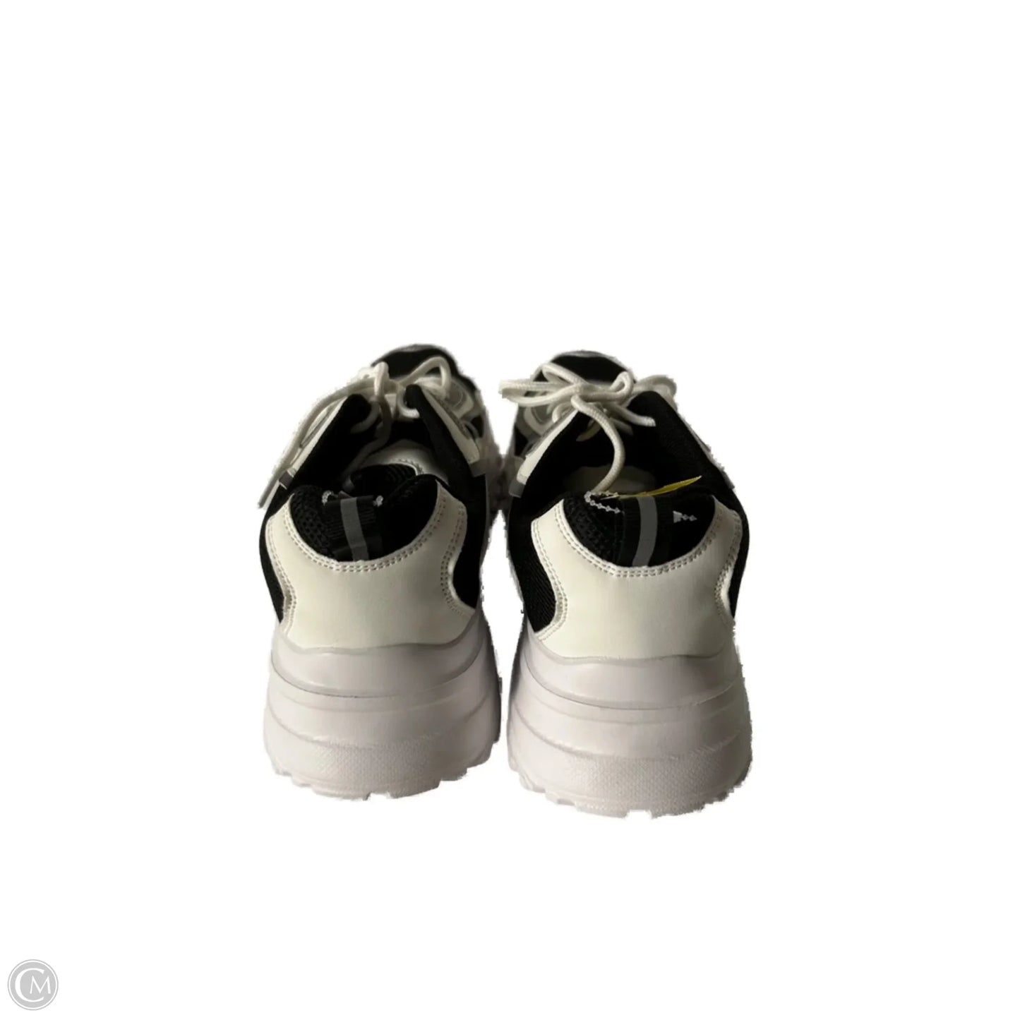Shoes Athletic By Cme In Black & White, Size: 10