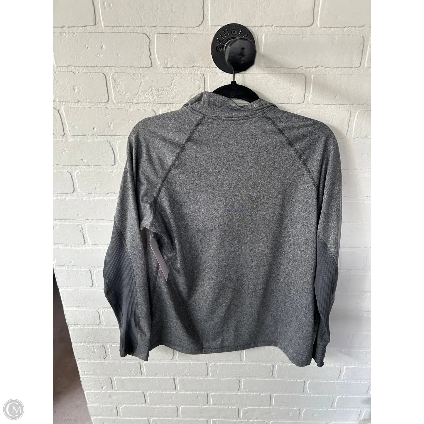 Athletic Top Long Sleeve Collar By Nike In Ivory, Size: L