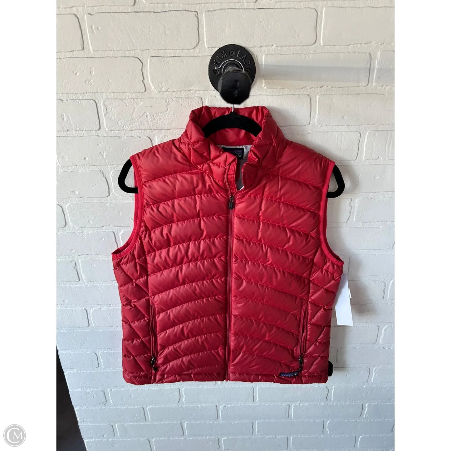 Vest Puffer & Quilted By Patagonia In Red, Size: L