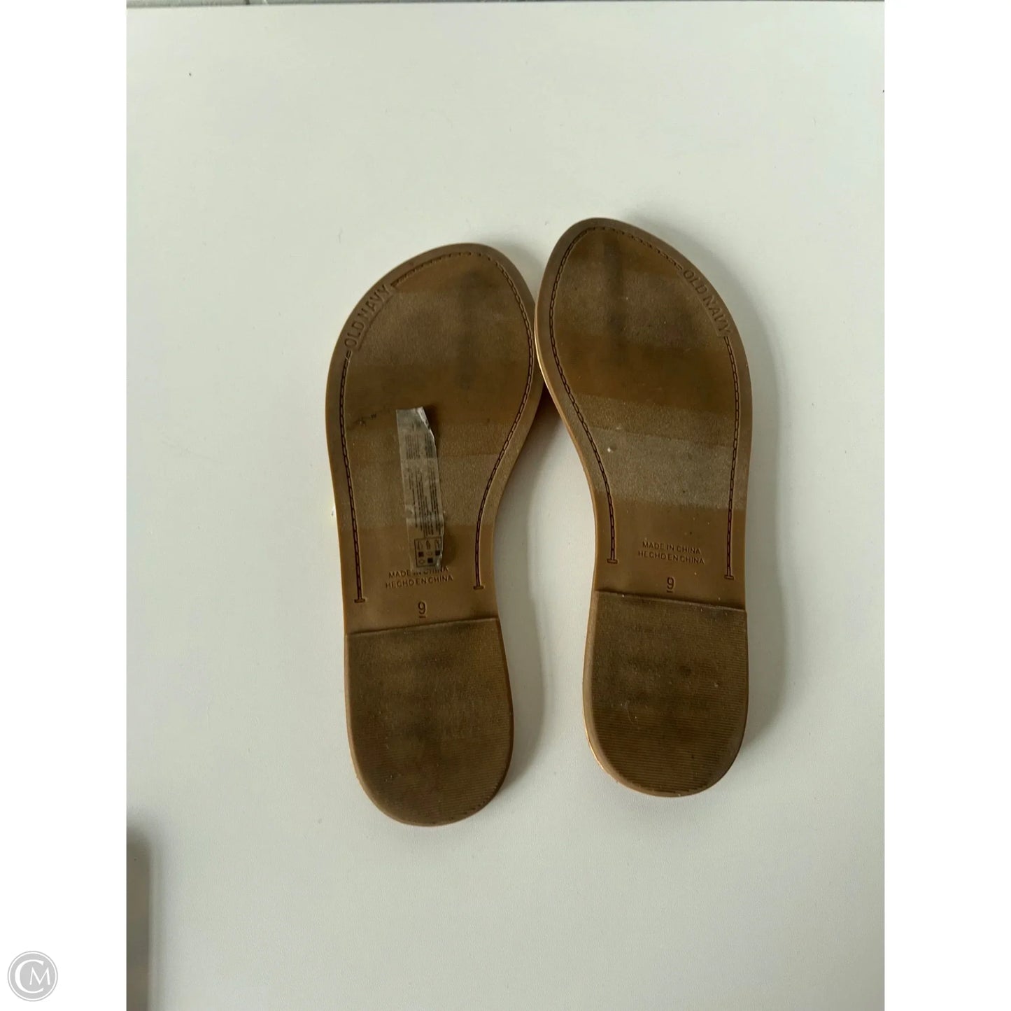 Sandals Flip Flops By Old Navy In Cream & Tan, Size: 9