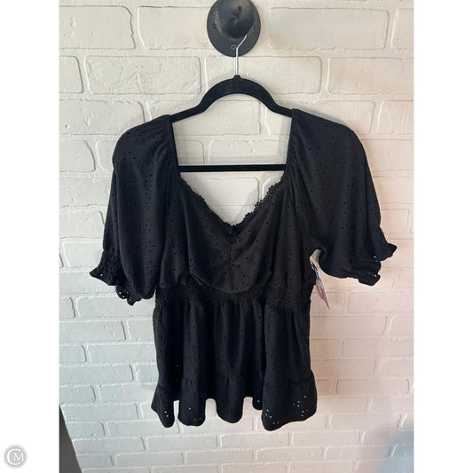 Top Short Sleeve By Torrid In Black, Size: L