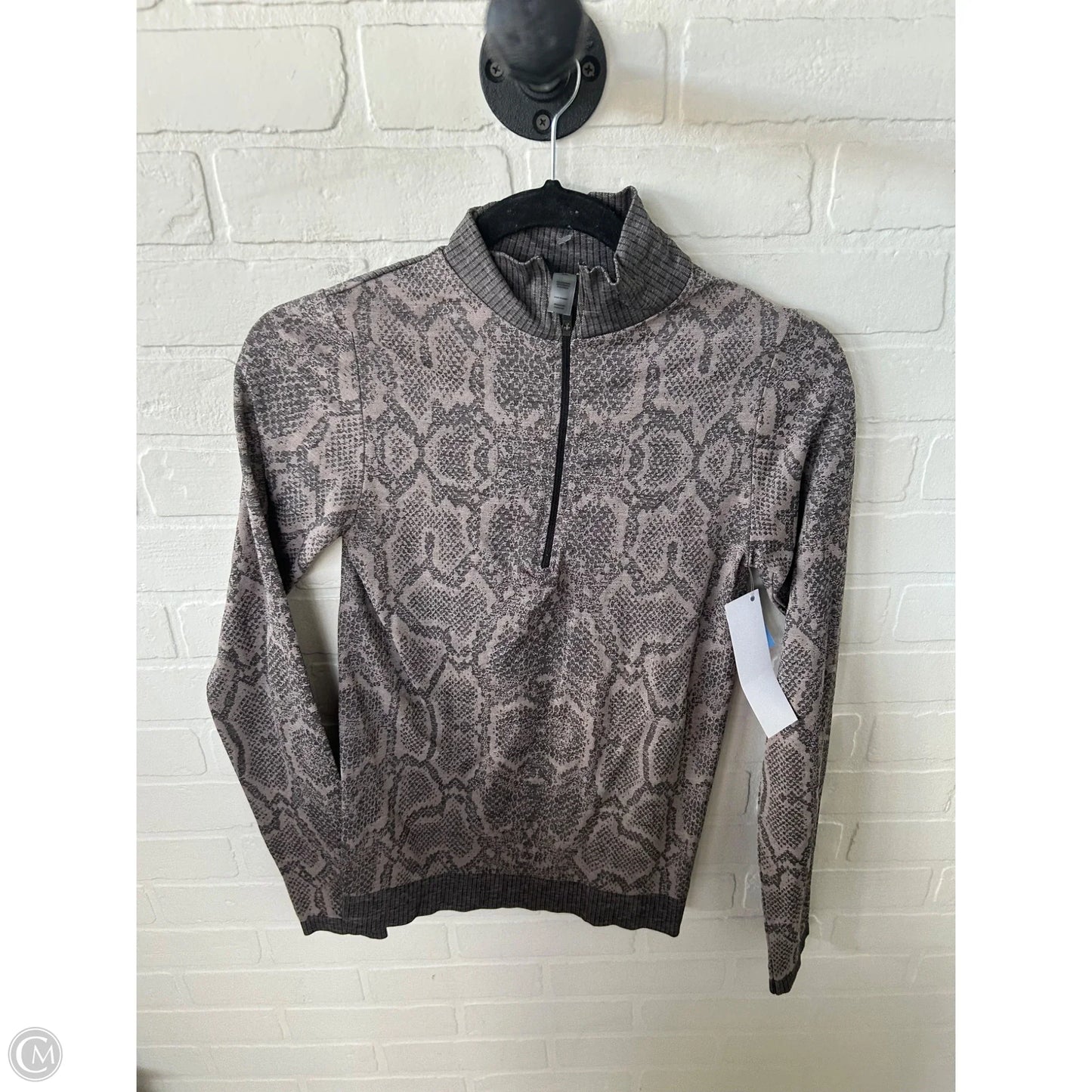 Athletic Top Long Sleeve Collar By Varley In Snakeskin Print, Size: S