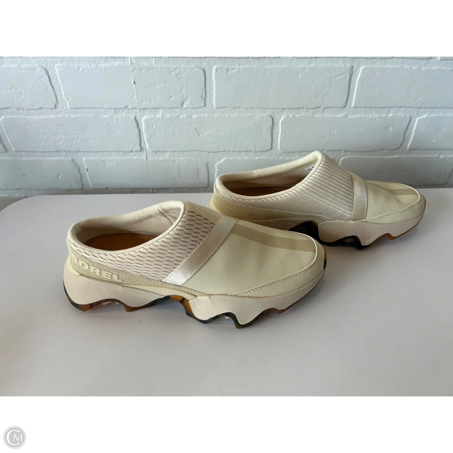 Shoes Flats By Sorel In Yellow, Size: 8.5