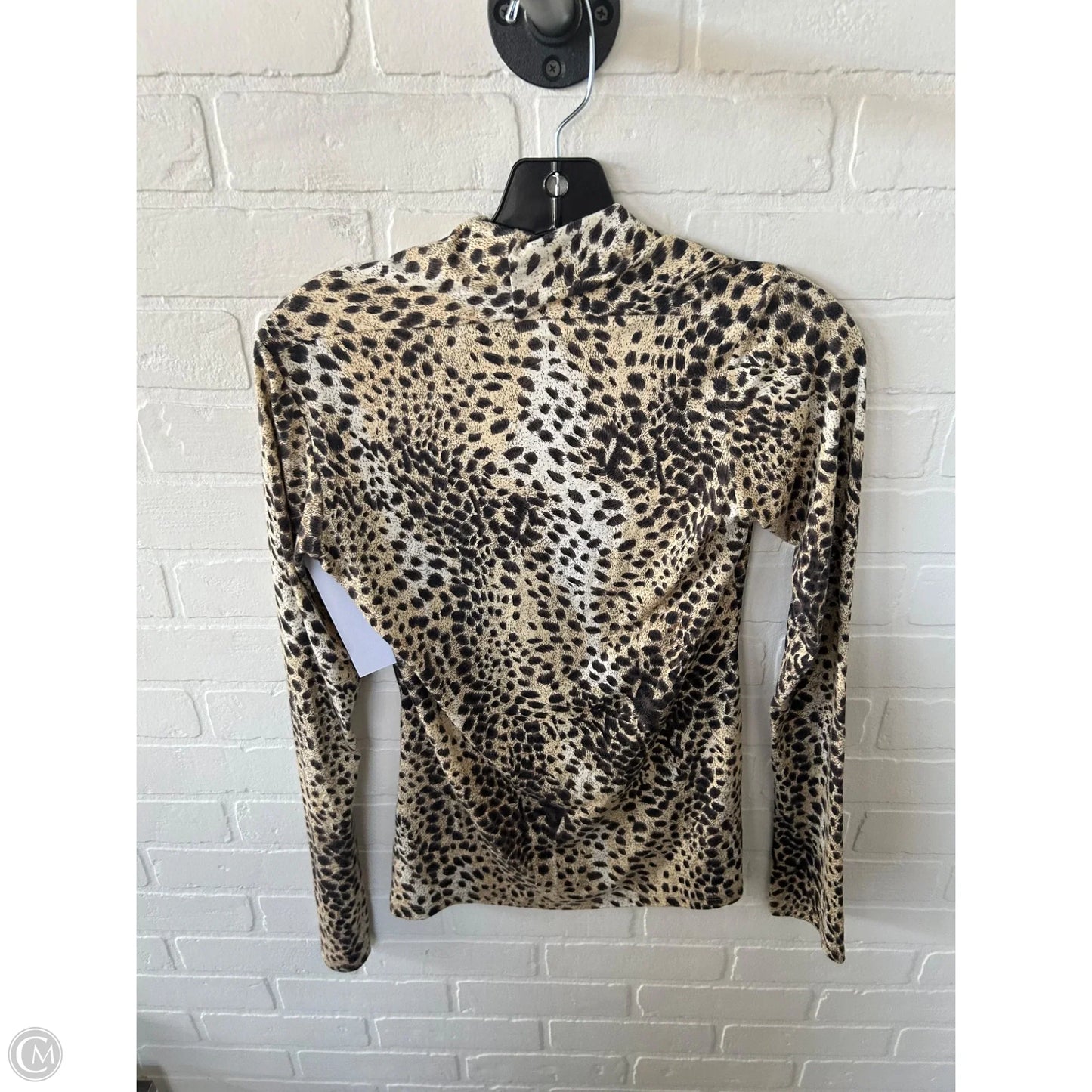 Top Long Sleeve By Clothes Mentor In Animal Print, Size: S