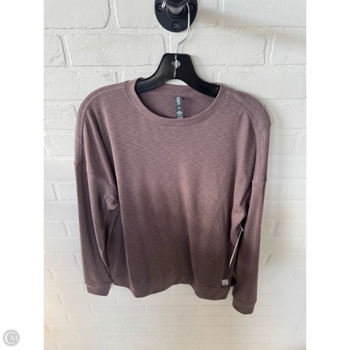 Athletic Top Long Sleeve Crewneck By Vuori In Brown & Pink, Size: Xs