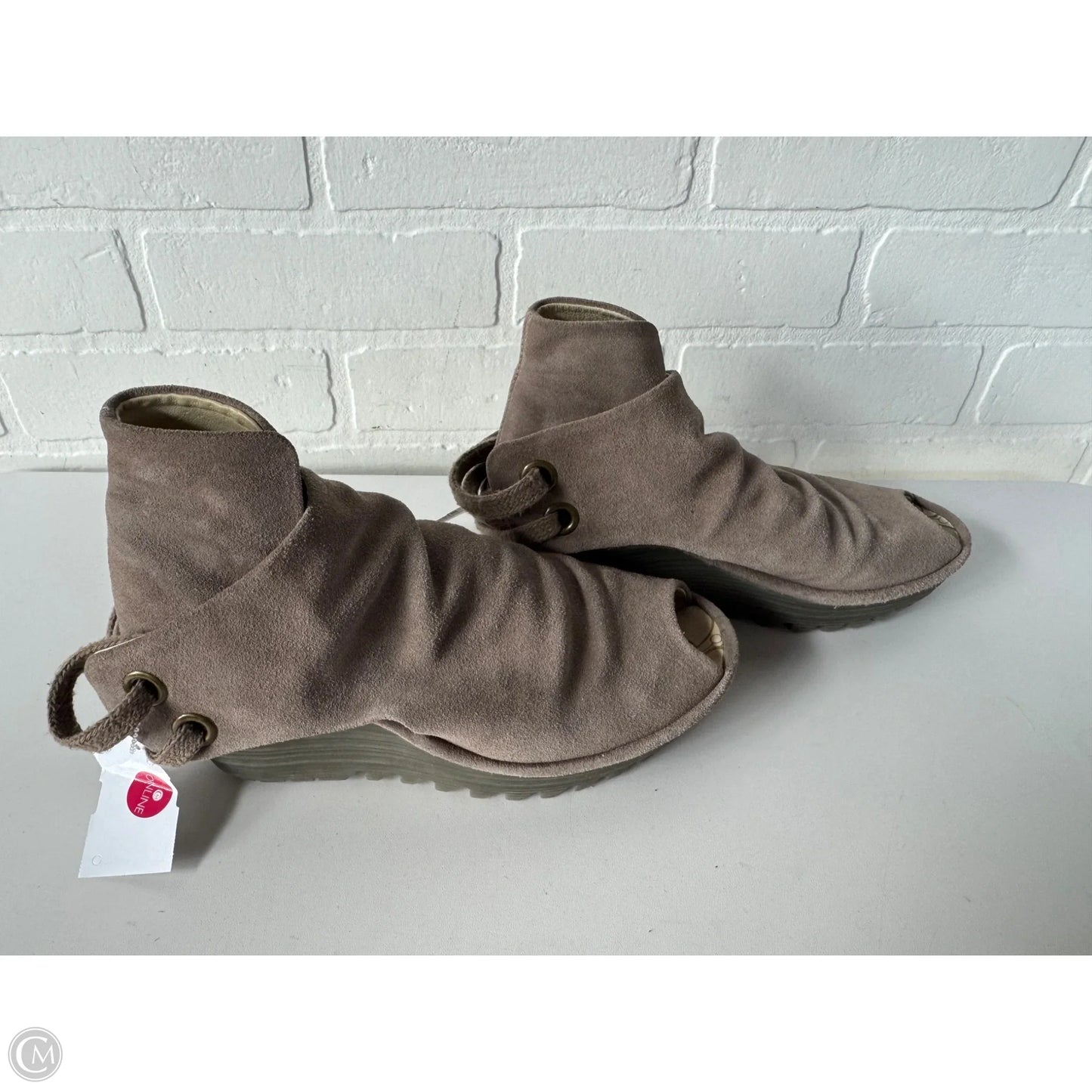 Sandals Heels Wedge By Fly London In Taupe, Size: 6.5