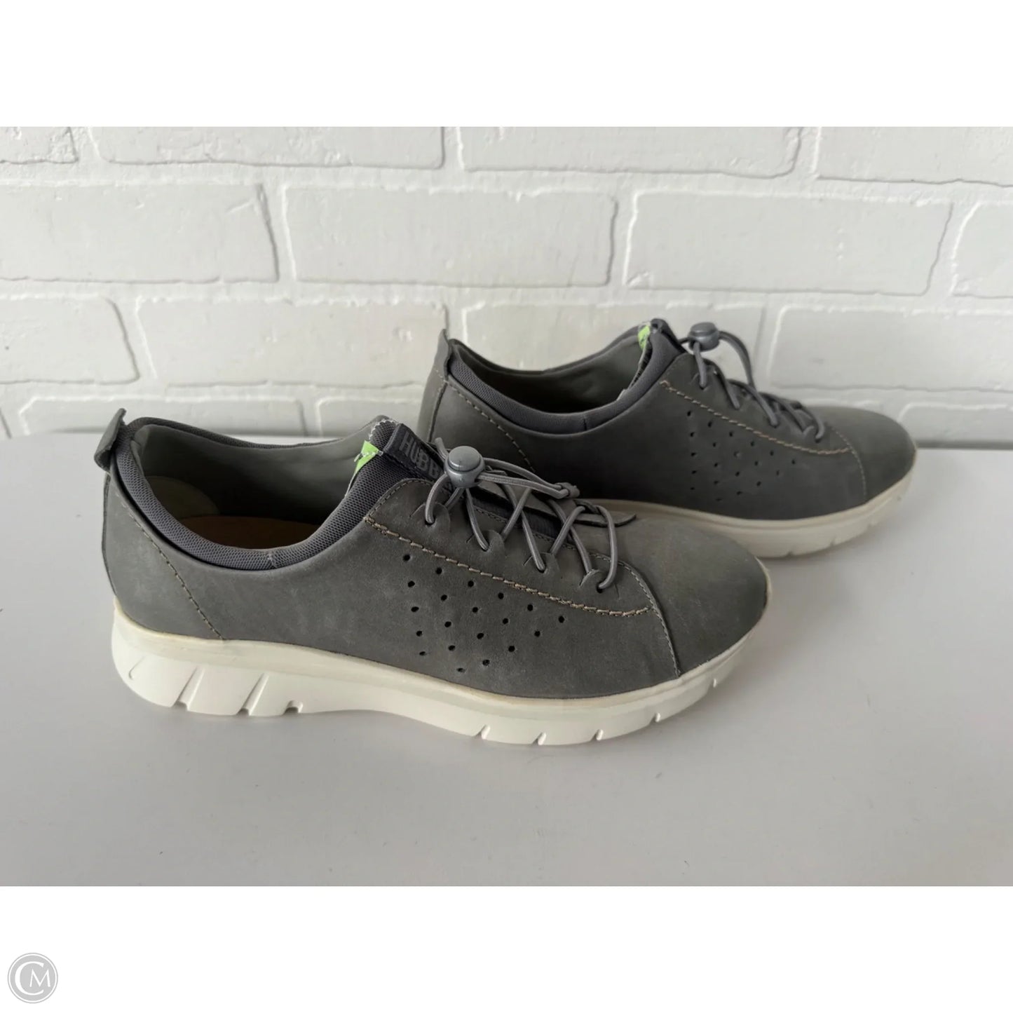 Shoes Flats By Clothes Mentor In Grey, Size: 9