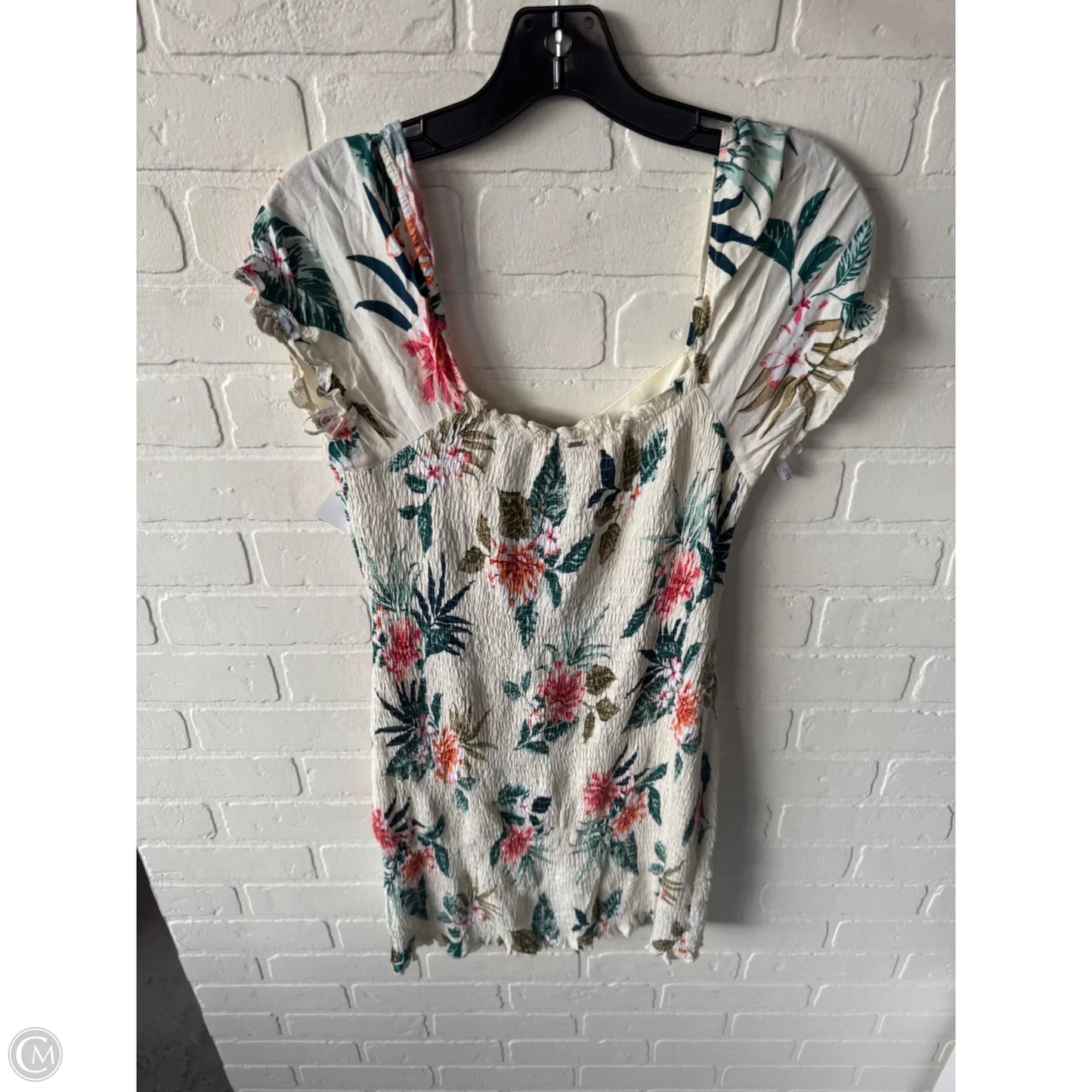 Dress Casual Short By Guess In Green & Yellow, Size: M