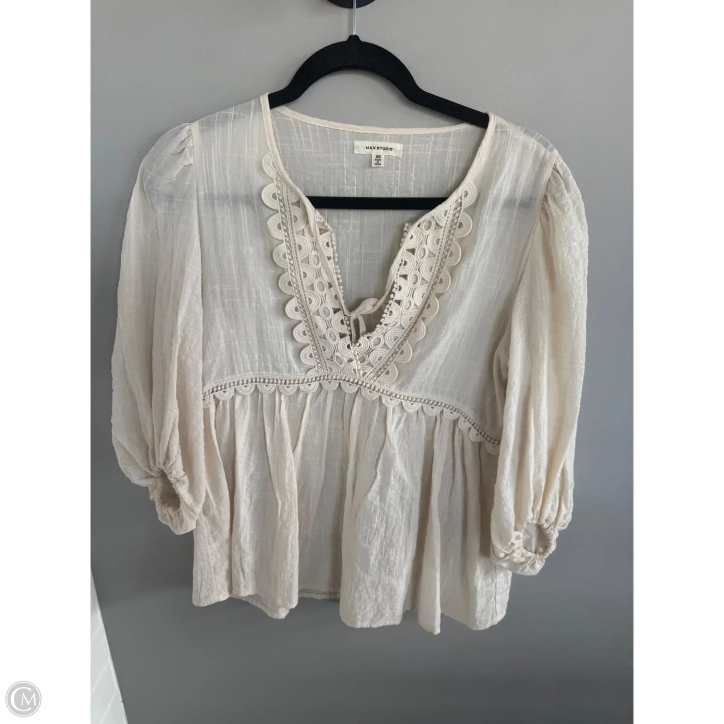 Top Short Sleeve By Max Studio In Cream, Size: Xs