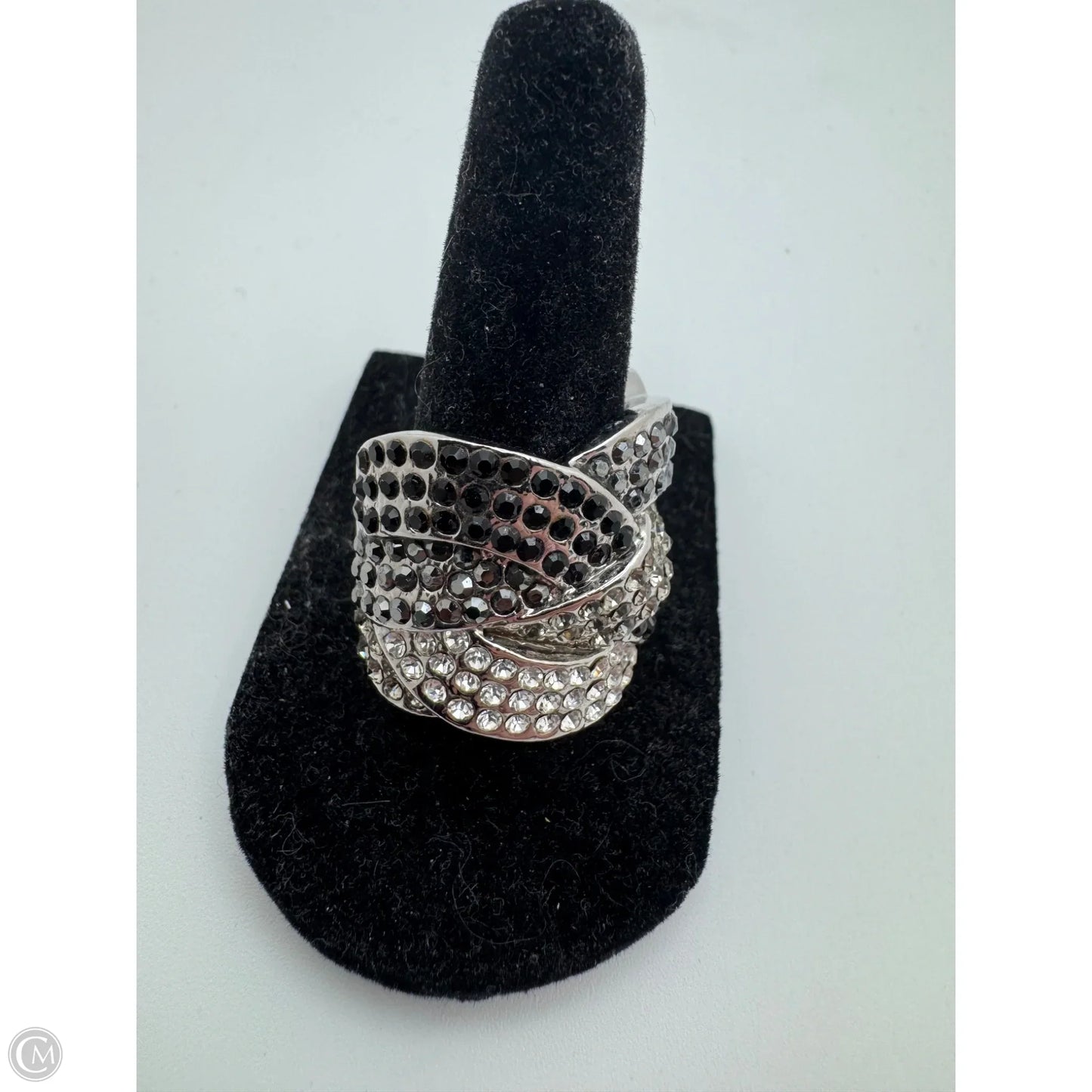 Ring Statement By Lia Sophia, Size: 8