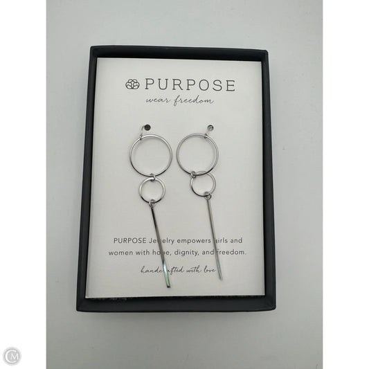 Earrings Dangle/drop By Clothes Mentor