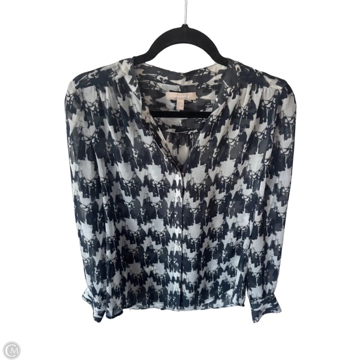 Blouse Long Sleeve By Banana Republic In Blue & White, Size: S