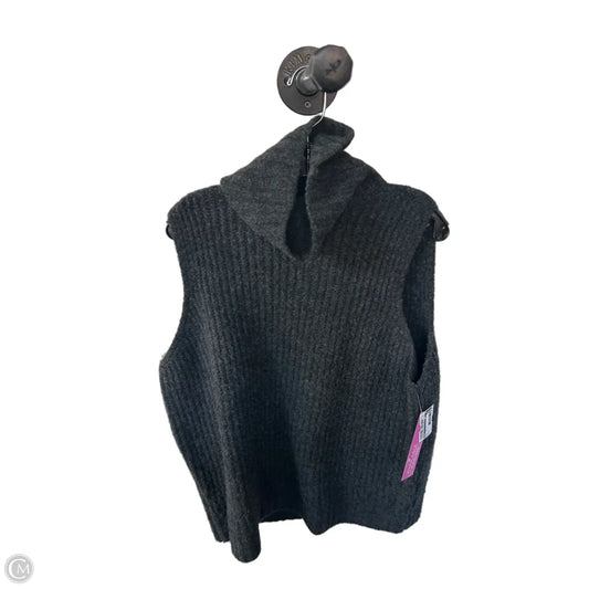 Vest Sweater By Wayf In Grey, Size: L