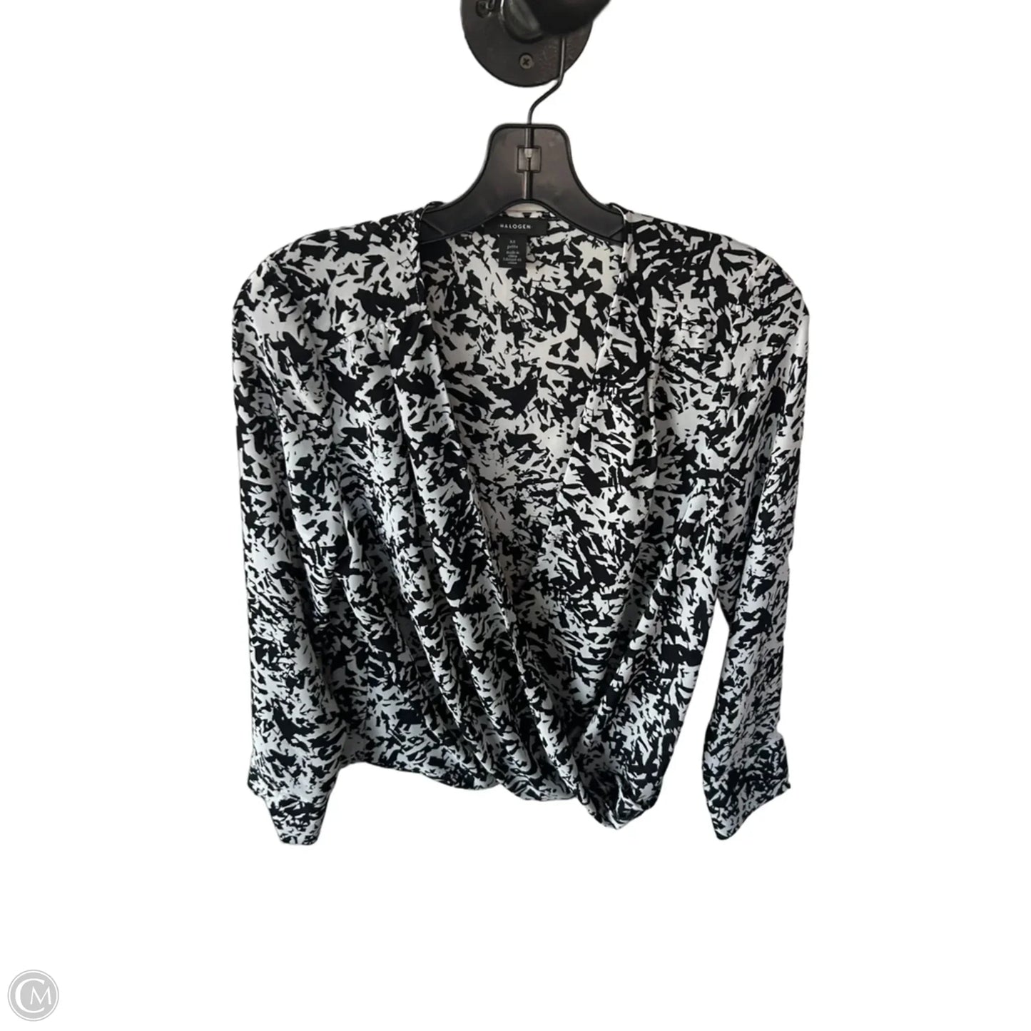 Top Long Sleeve By Halogen In Black & White, Size: Xsp