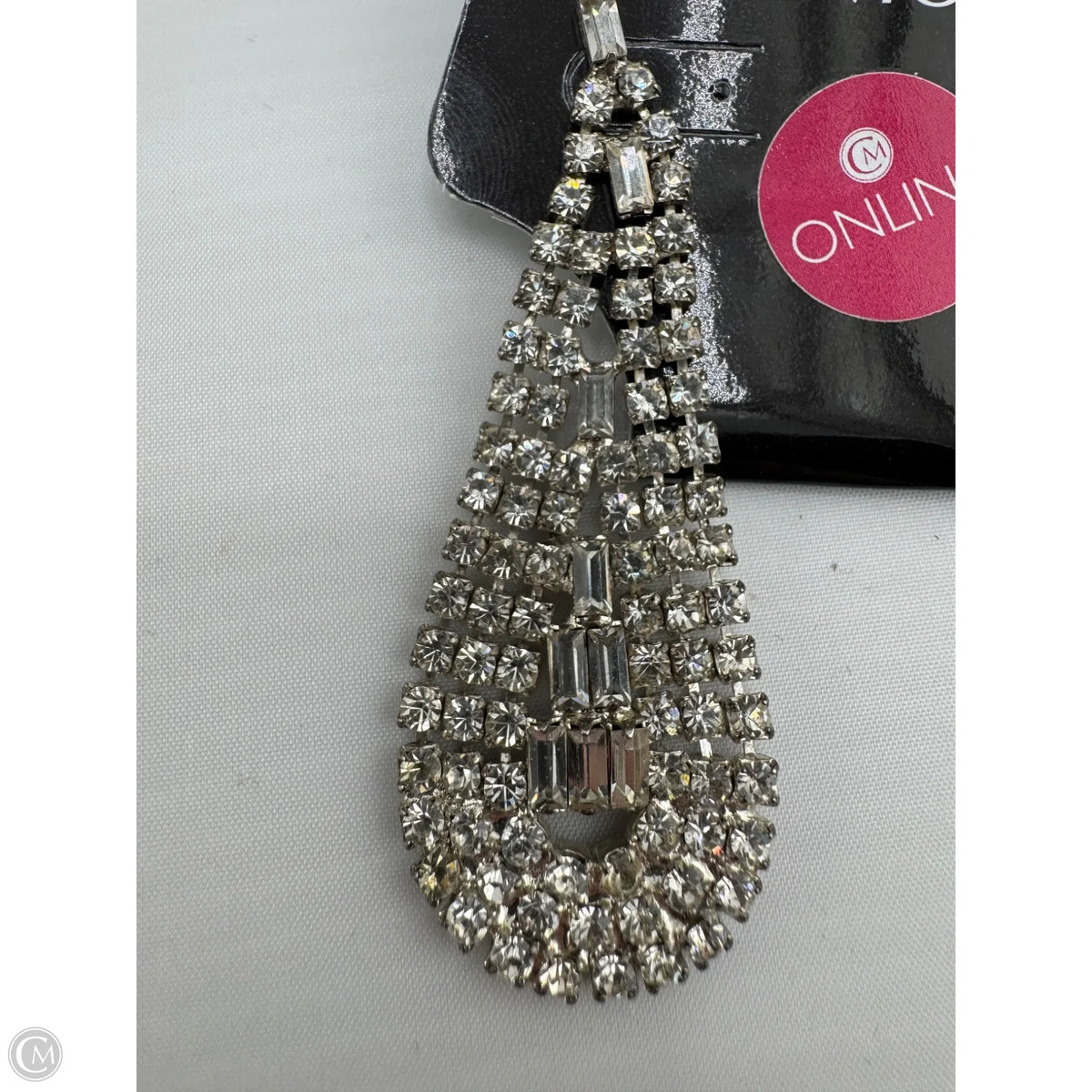 Earrings Dangle/drop By Cma