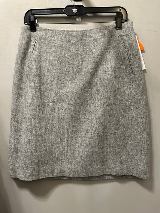 Skirt Mini & Short By Talbots In Grey, Size: 6