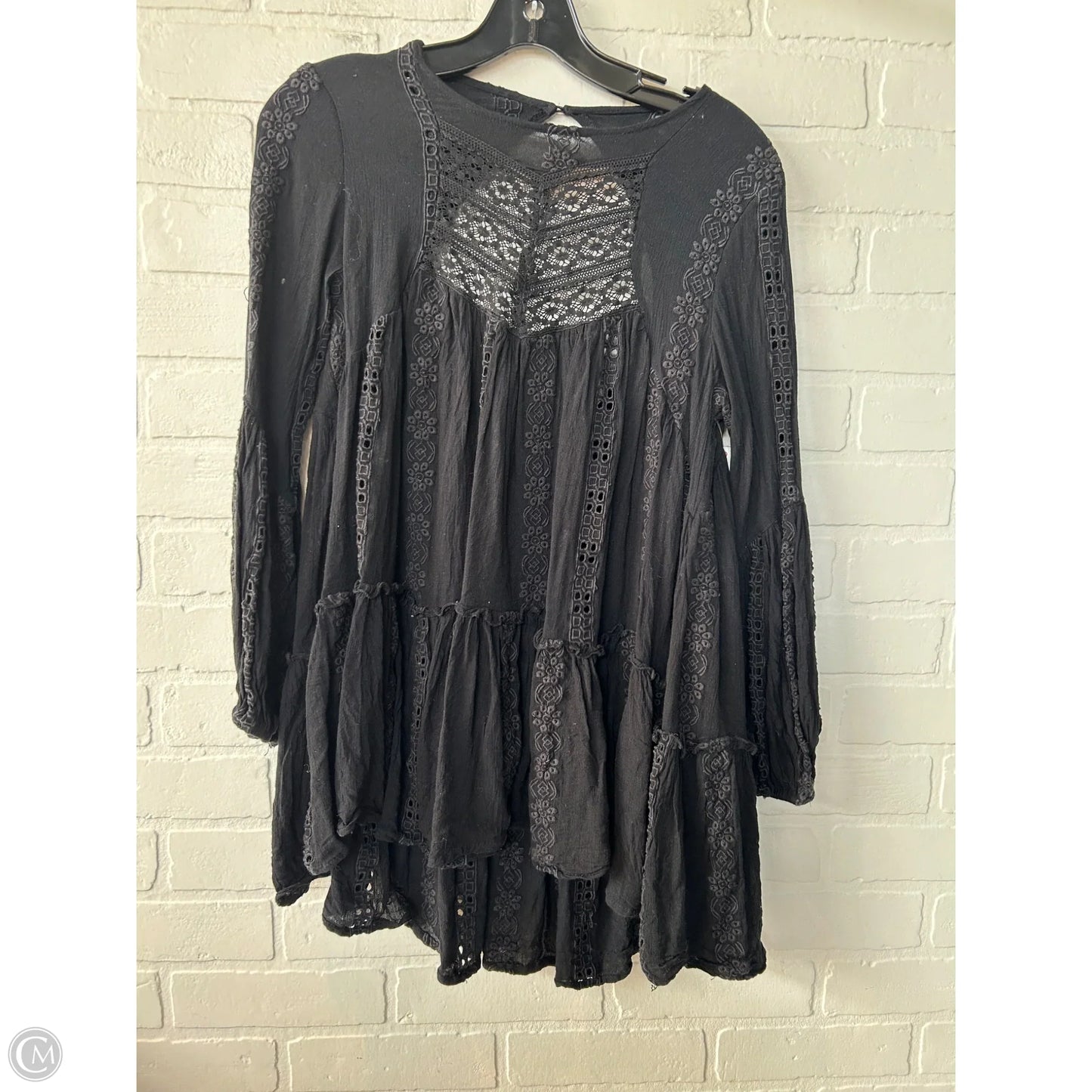 Top Long Sleeve By Free People In Black, Size: Xs