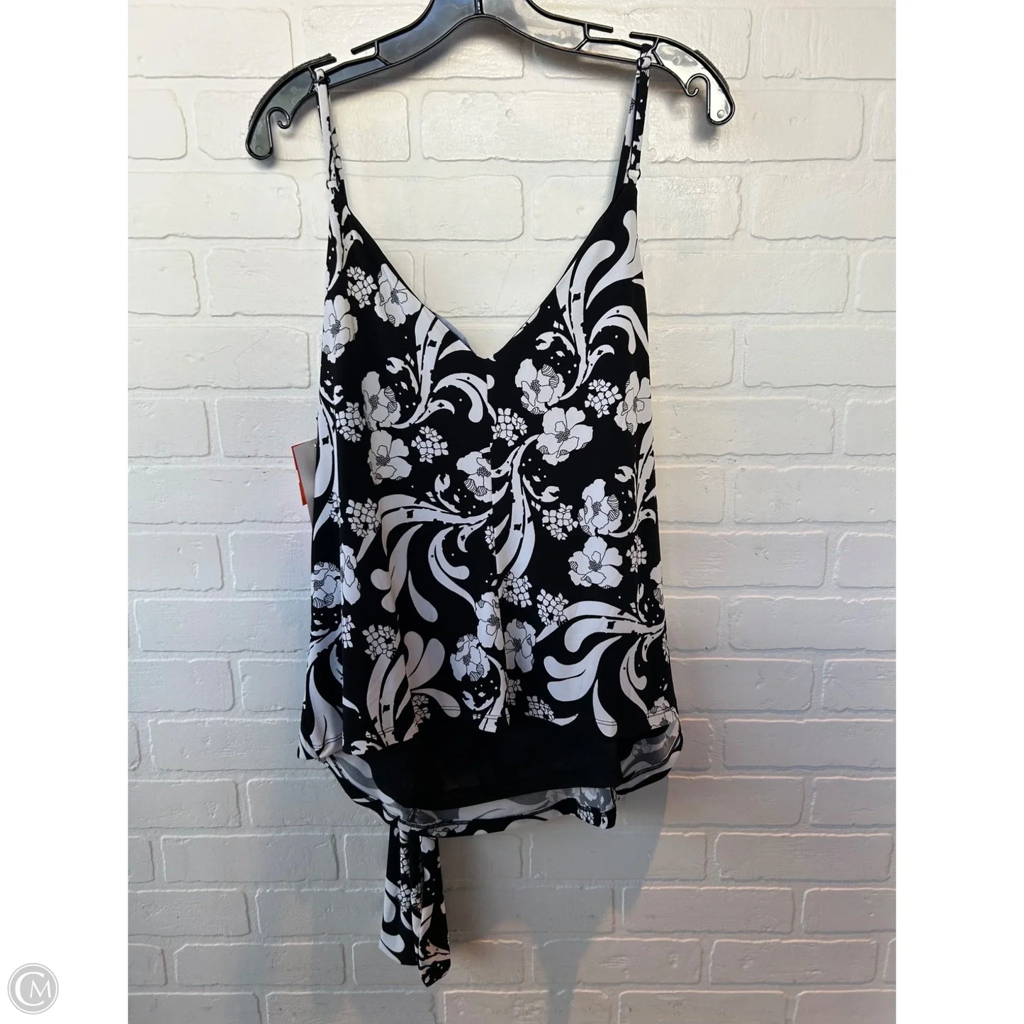 Top Sleeveless By Inc In Black & White, Size: 1x