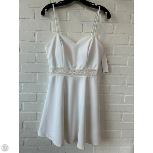 Dress Party Short By Alya In White, Size: S