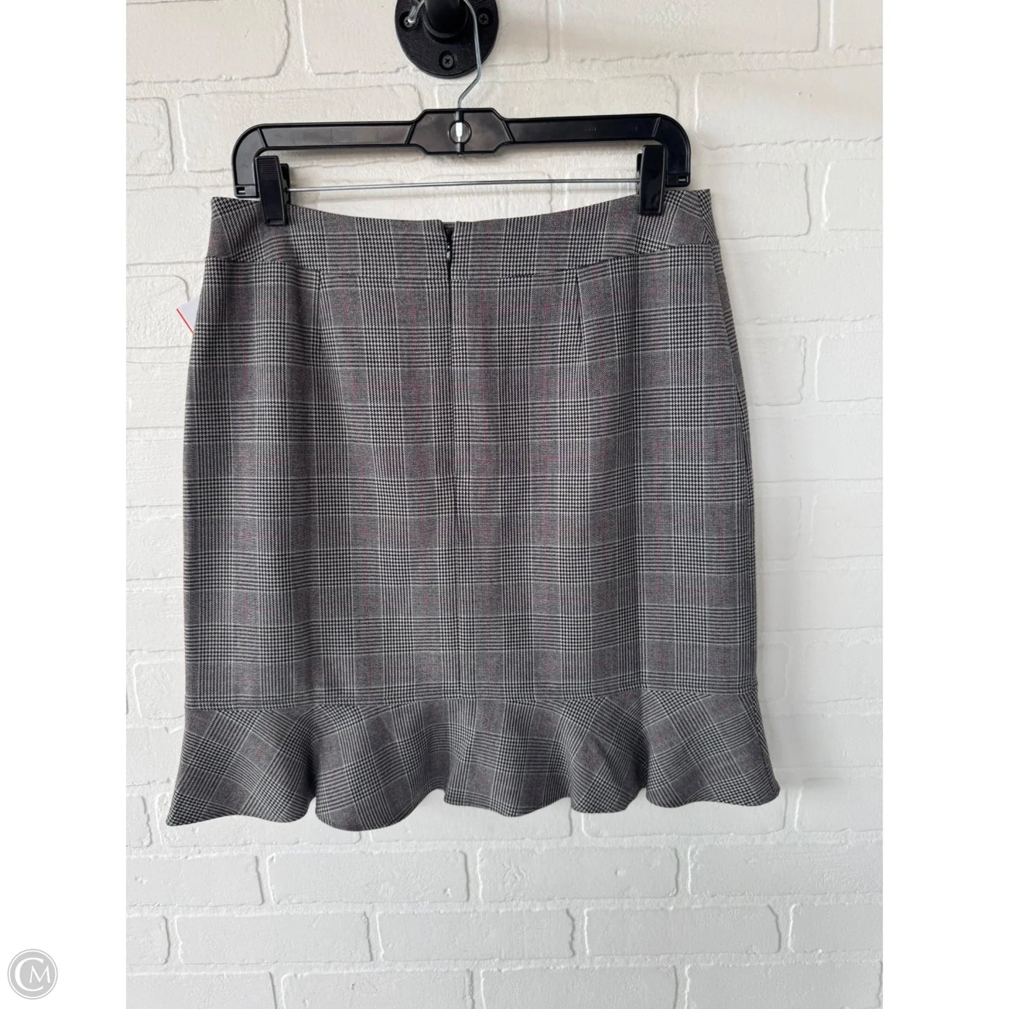 Skirt Mini & Short By Tahari By Arthur Levine In Grey, Size: 6p