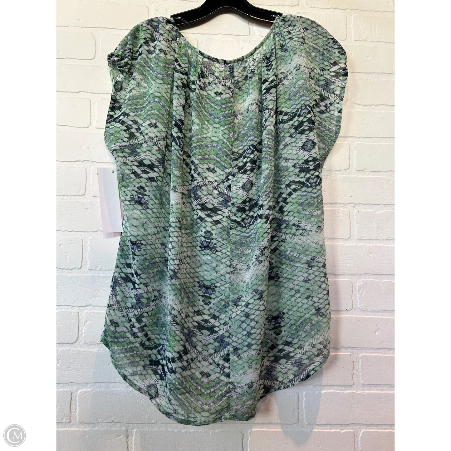 Top Short Sleeve By Cabi In Green & White, Size: M