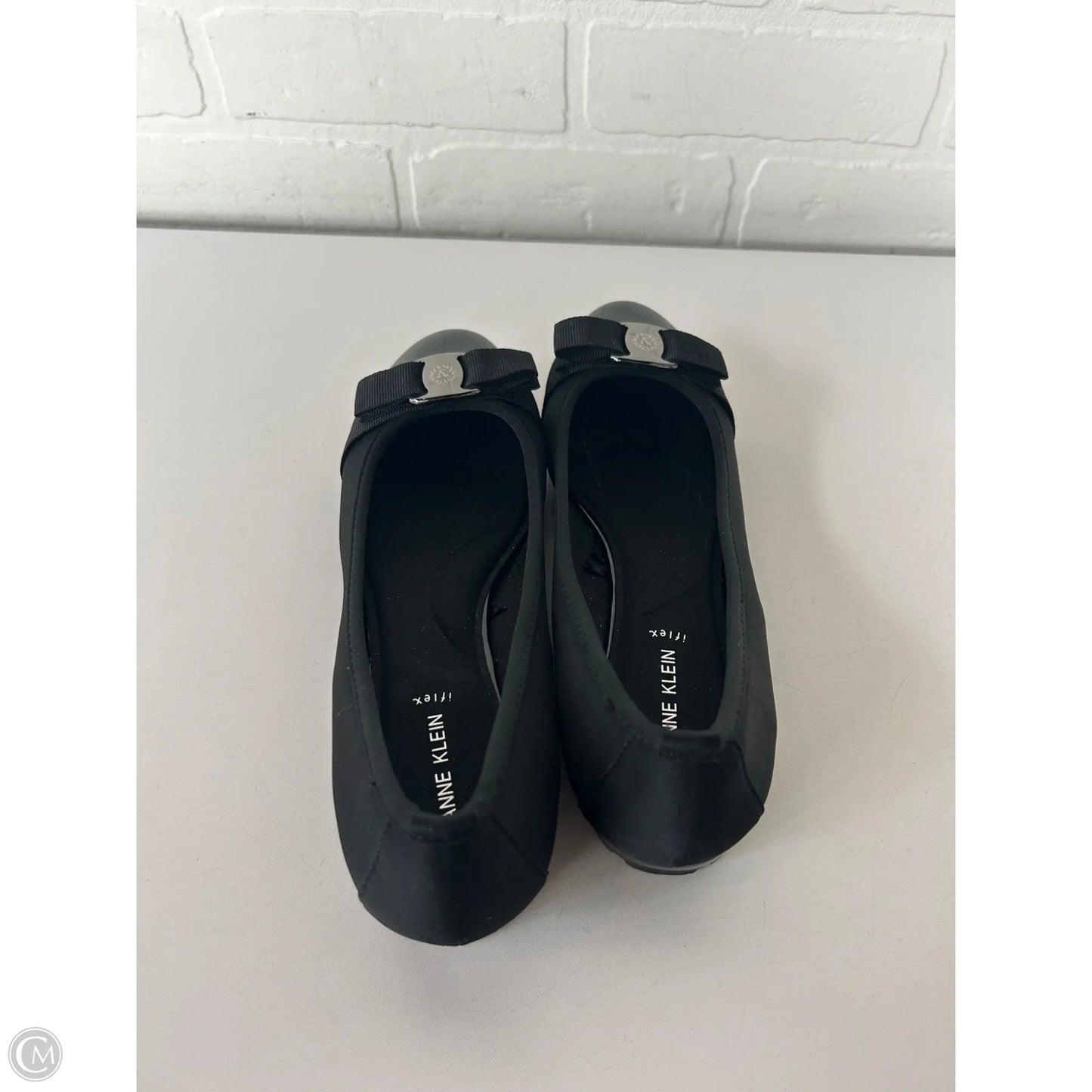 Shoes Flats By Anne Klein In Black, Size: 8