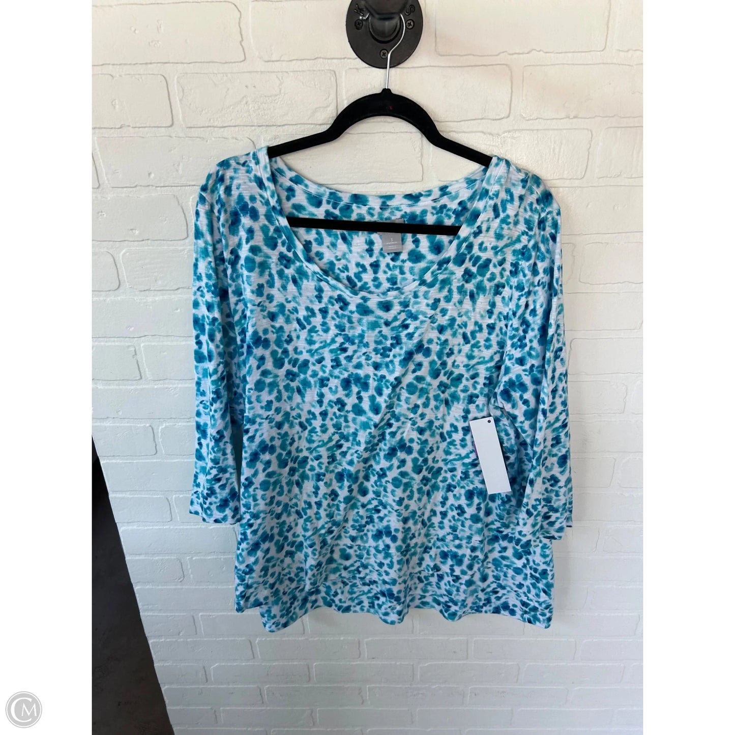 Top Long Sleeve By Chicos In Blue & White, Size: Xl