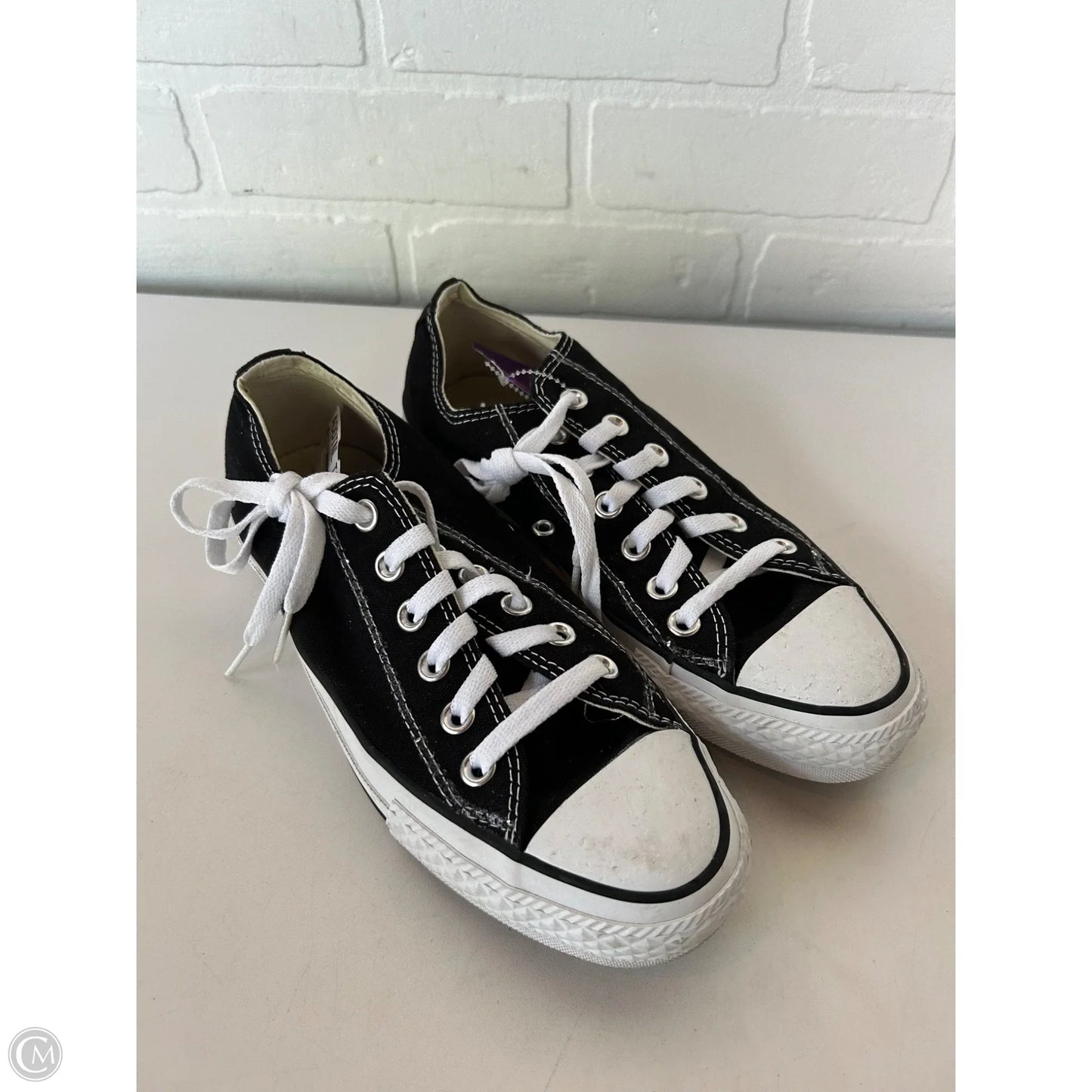 Shoes Sneakers By Converse In Black & White, Size: 8