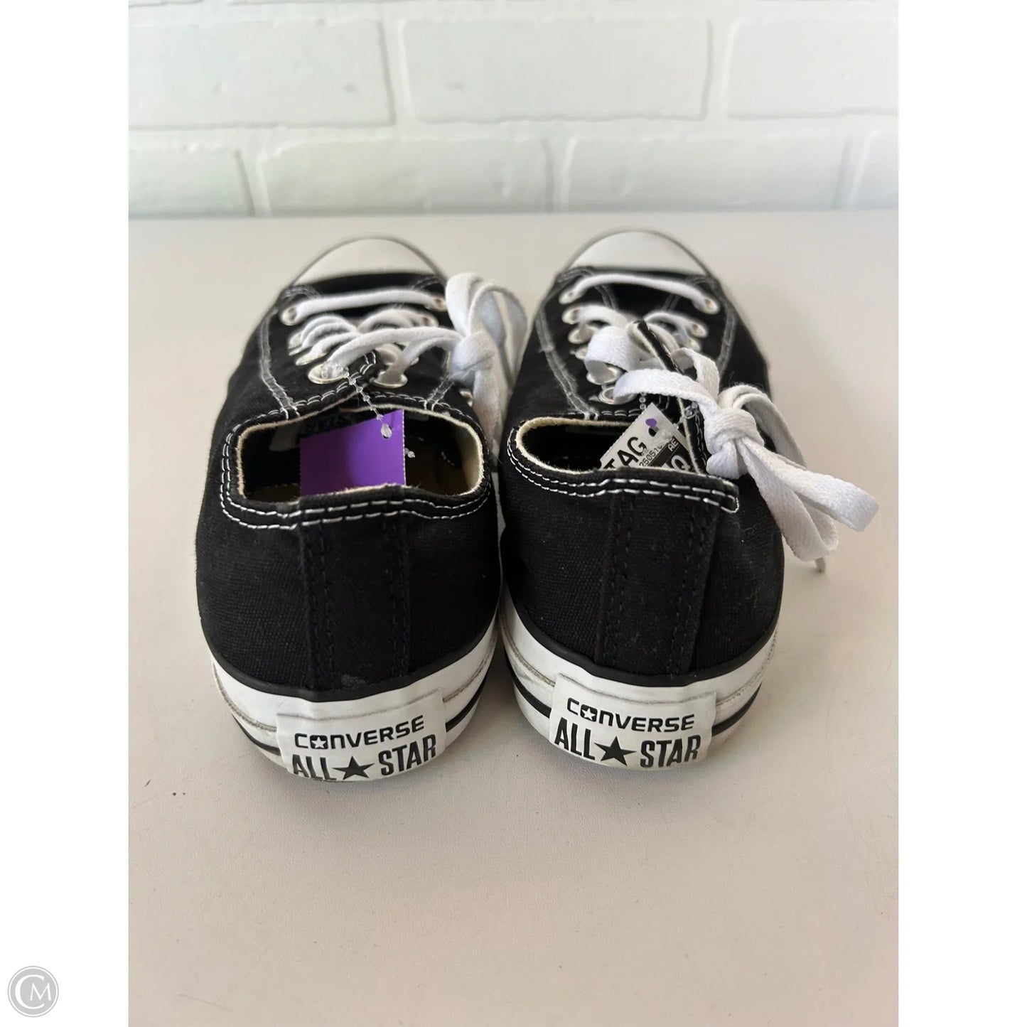 Shoes Sneakers By Converse In Black & White, Size: 8