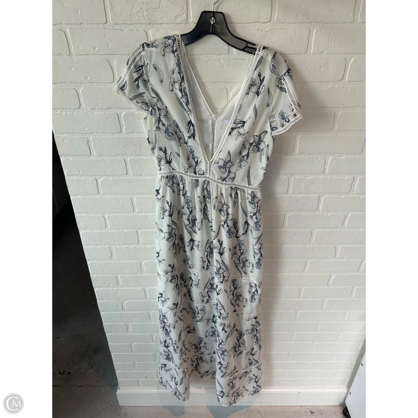 Dress Casual Maxi By Clothes Mentor In Blue & White, Size: S