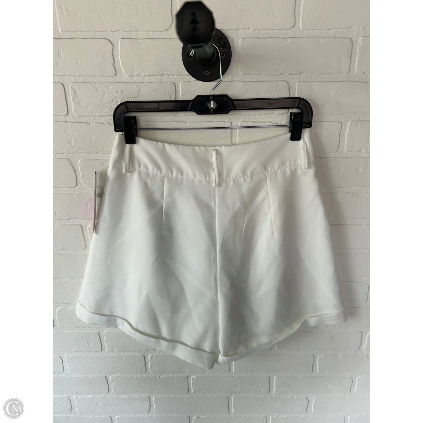 Shorts By Shein In White, Size: 6
