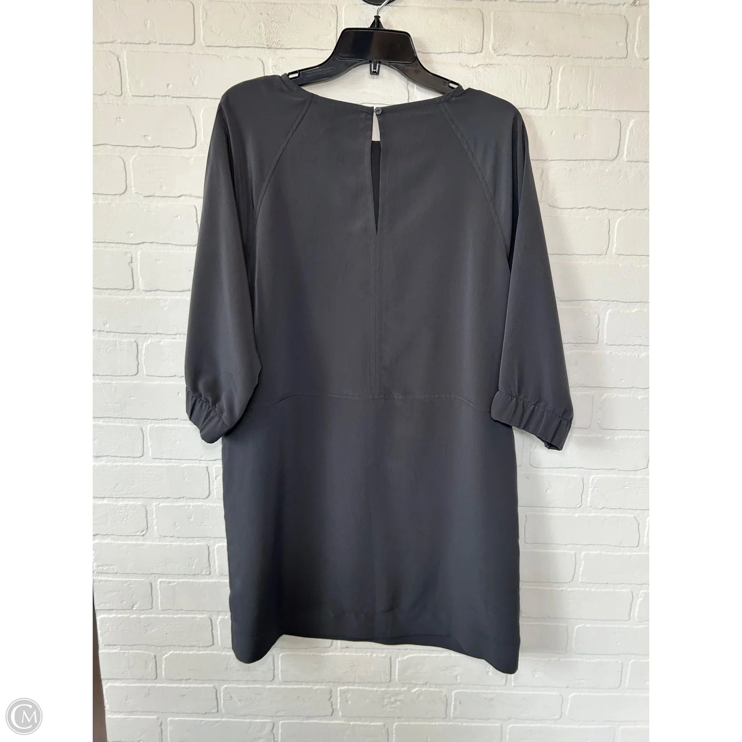 Dress Casual Short By Prologue In Grey, Size: M