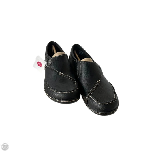 Shoes Flats By Clarks In Black, Size: 7
