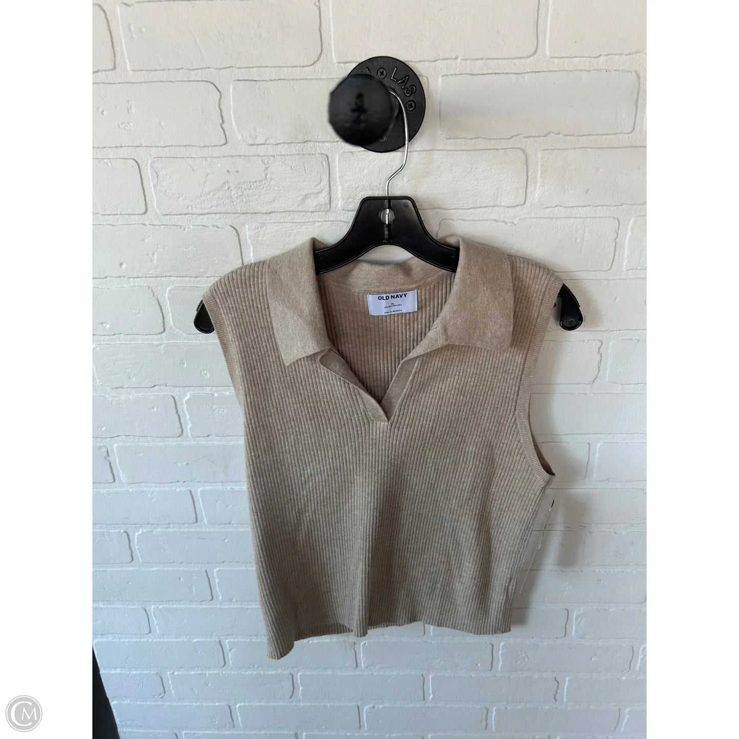 Vest Sweater By Old Navy In Tan, Size: Xl