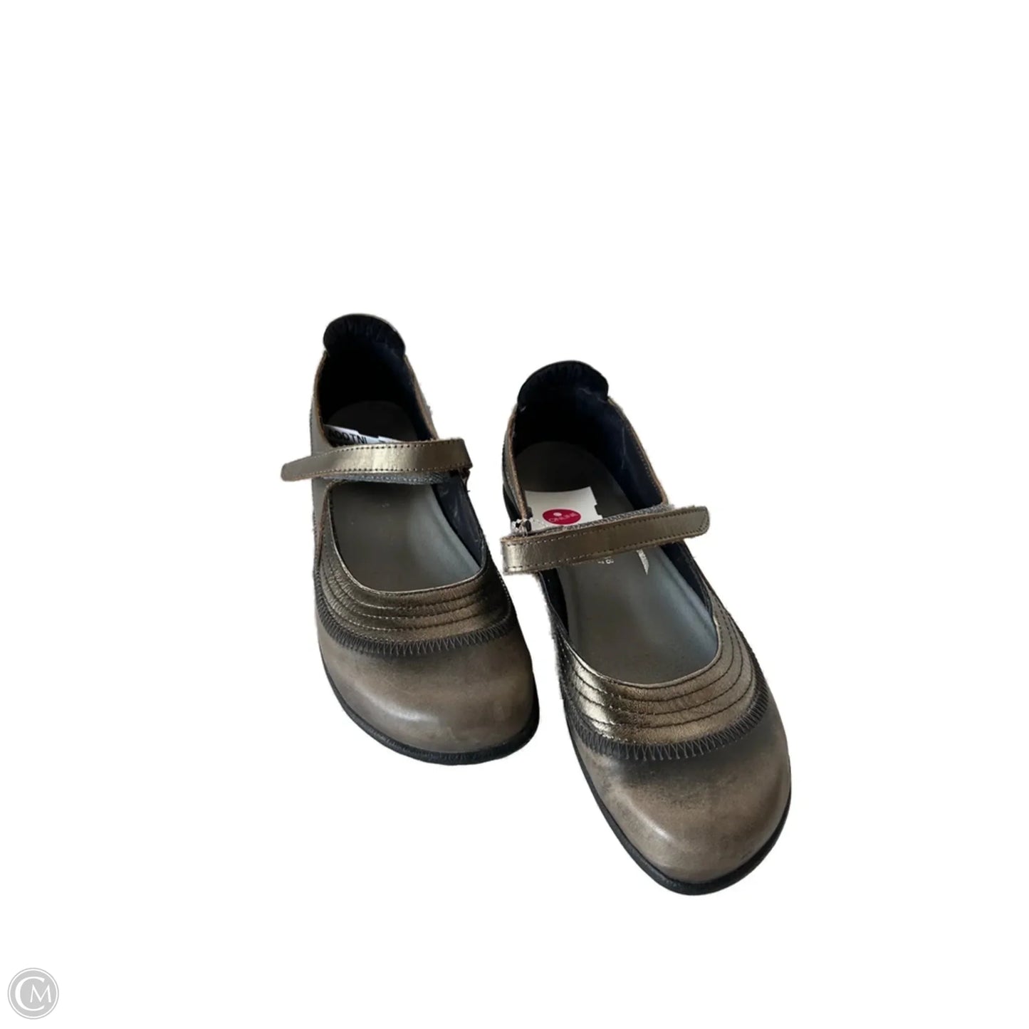 Shoes Flats By Naot In Bronze, Size: 7