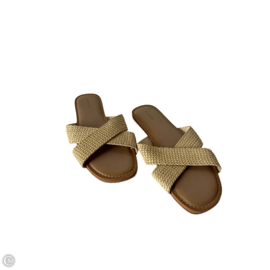 Sandals Flats By Old Navy In Tan, Size: 11