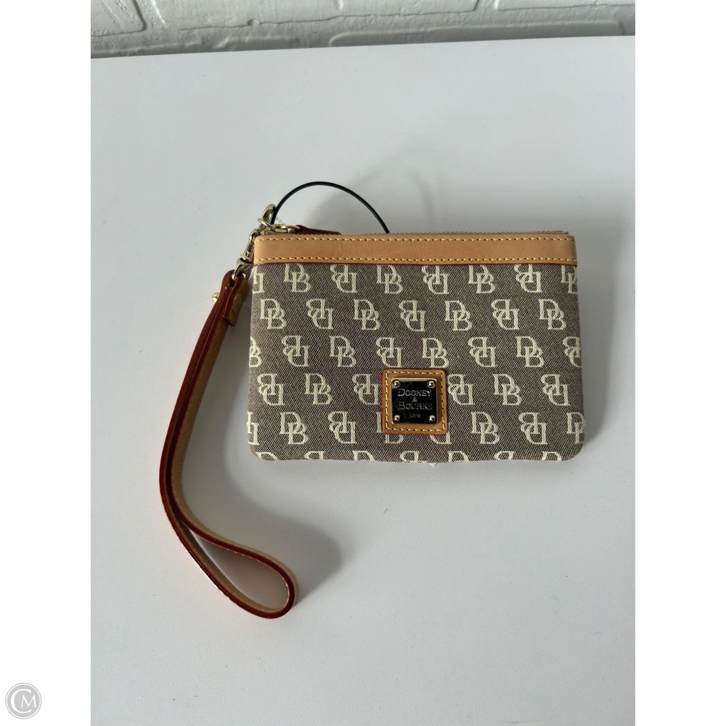 Wristlet Designer By Dooney And Bourke, Size: Small