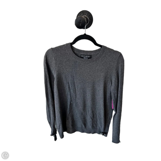 Sweater By Banana Republic In Grey, Size: M