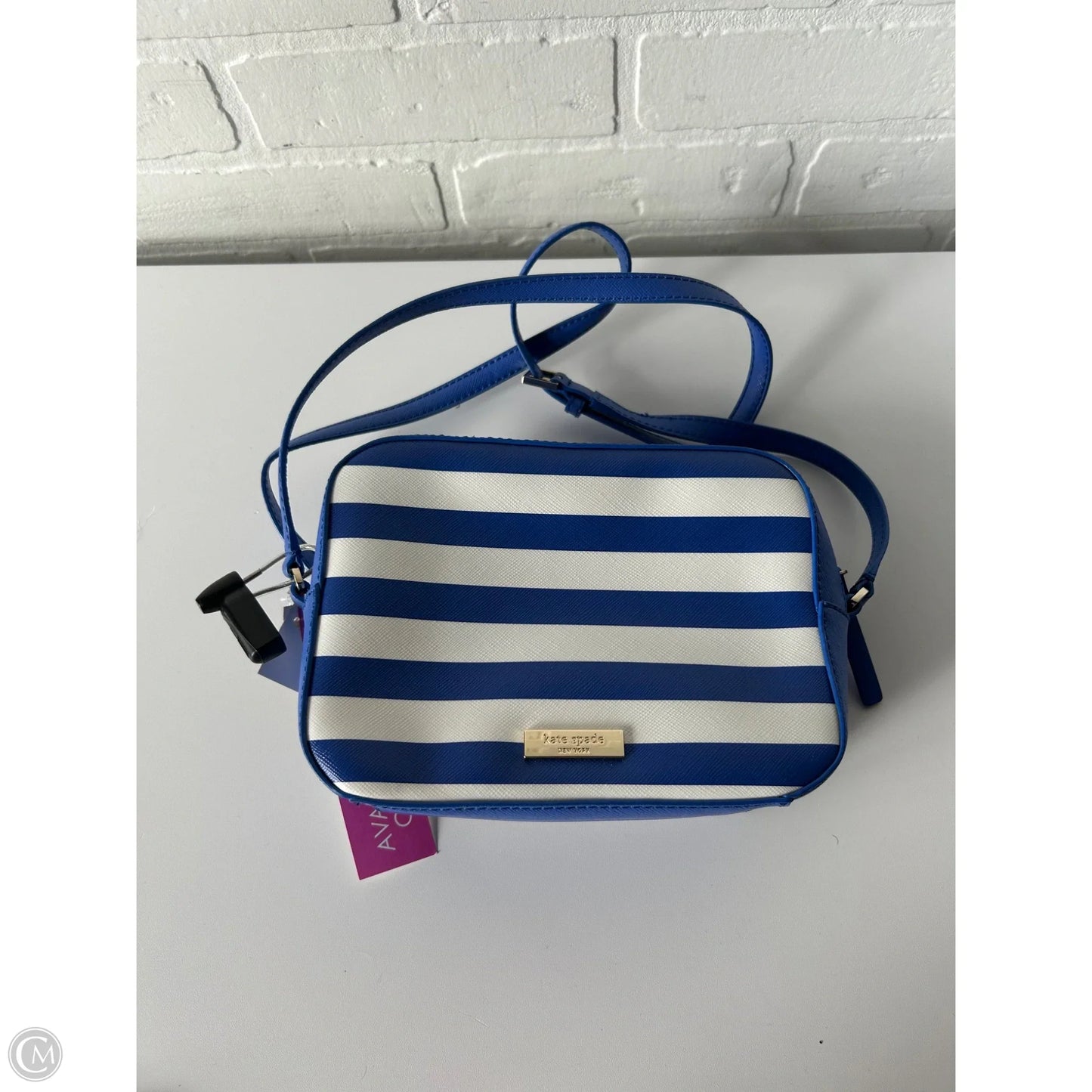 Crossbody Designer By Kate Spade, Size: Medium